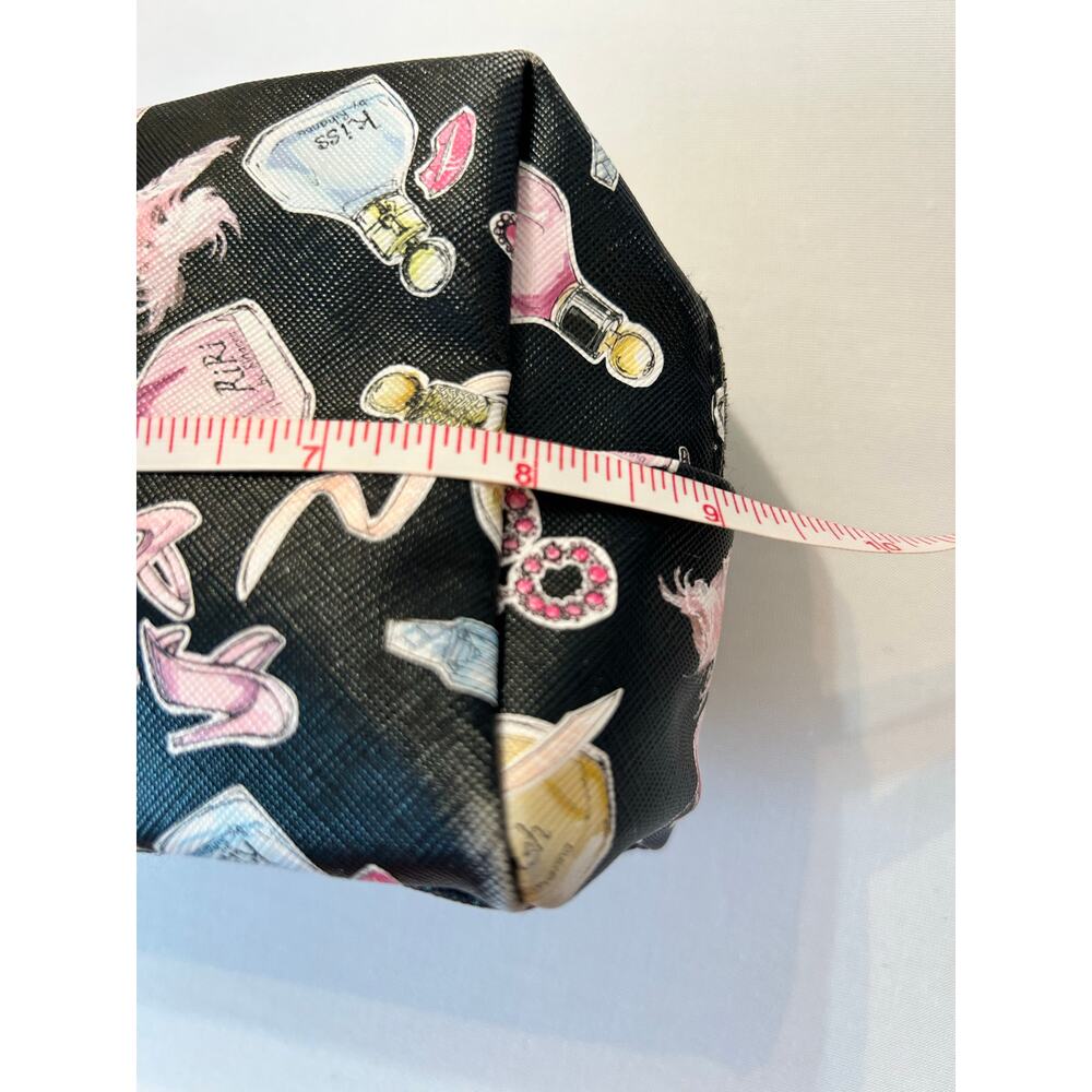 Rihanna Perfume Cosmetic Bag Black with Heels Jewelry Perfume Bottles - Picture 10 of 12
